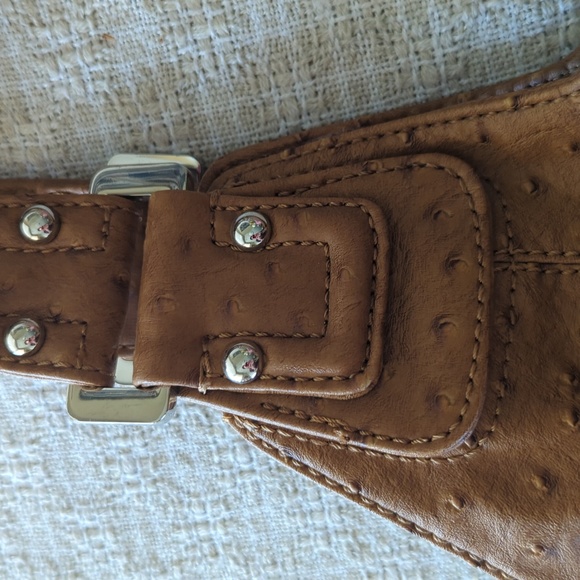 Tan Guess Purse Handbag - Picture 4 of 13